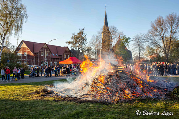 Osterfeuer 2022 BLippe Klein Reken