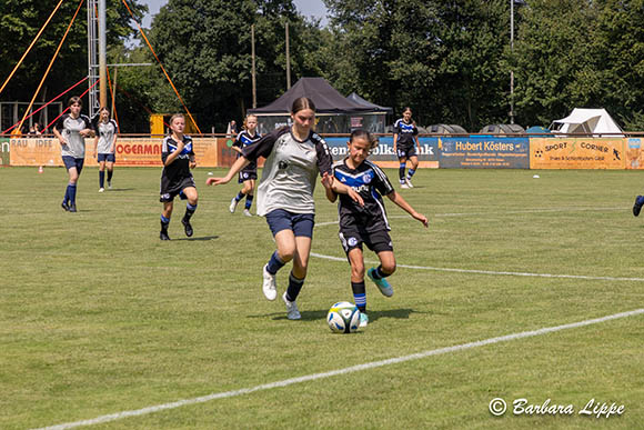 SC FußballJubi Freundschaftsspiel 2024 BLippe Madchen