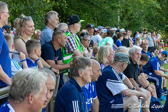 SC FußballJubi Freundschaftsspiel 2024 BLippe Zuschauer