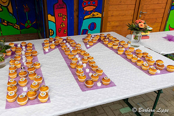 ElleringSch 111 Jahre BLippe Muffins