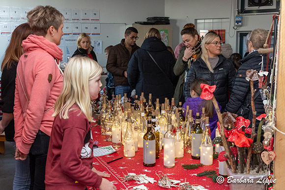 AntoniusSch Adventsmarkt 2024 BLippe Kunden1