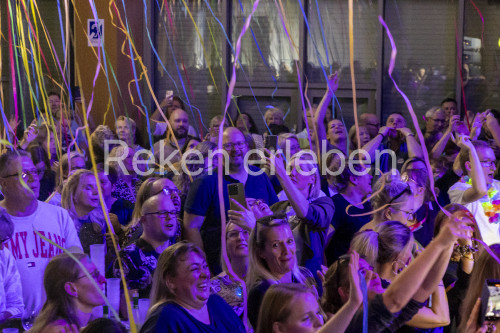 Das Duo Stereoact und Lena Marie Engel sorgten für Partystimmung im RekenForum - 2024