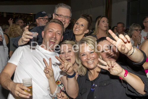 Das Duo Stereoact und Lena Marie Engel sorgten für Partystimmung im RekenForum - 2024