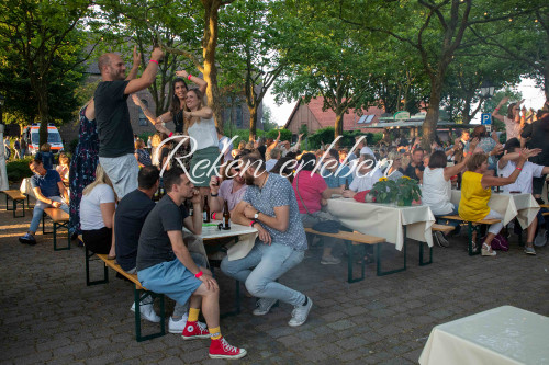 Dorfbiergarten - Freitag mit der Band 