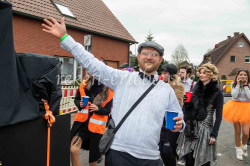 Ein viertel Jahrhundert von Jecken bewundert - Karnevalsumzug 2020 in Reken