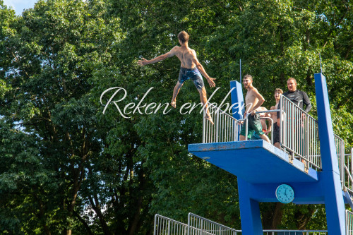 Schwimmen-50-Std-So-BLippe-10
