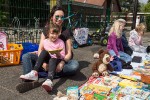 Kinderflohmarkt auf dem Schulhof der Ellering-Schule