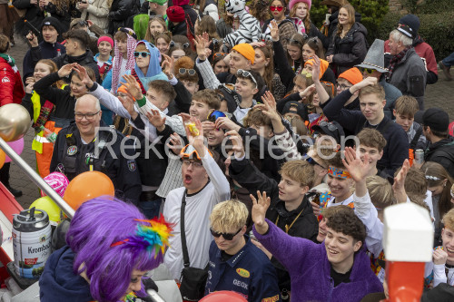 Straßenkarneval-2025-BLippe-13