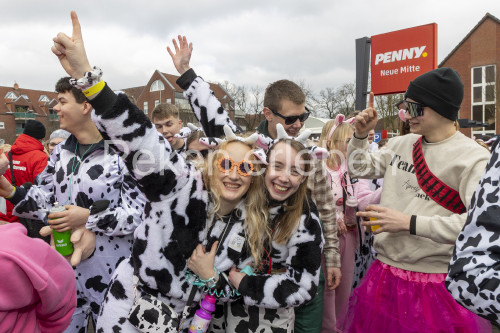 Straßenkarneval-2025-BLippe-26