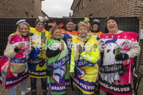 Straßenkarneval-2025-BLippe-28