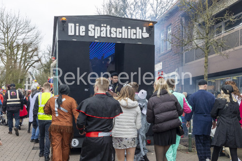Straßenkarneval-2025-BLippe-38