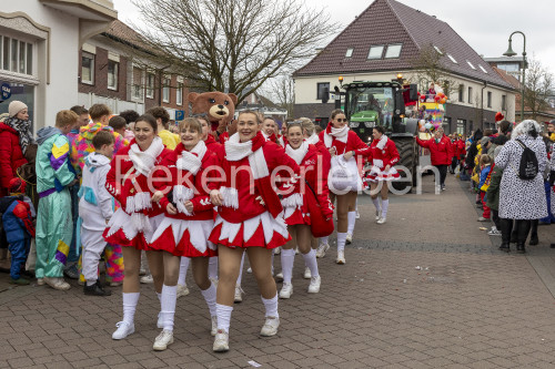 Straßenkarneval-2025-BLippe-6