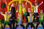 Schüler werden Zirkusartisten