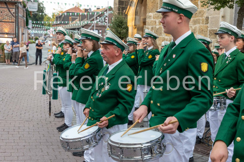 SchF KlR Ehrenmal Zapfenstreich-BLippe-29