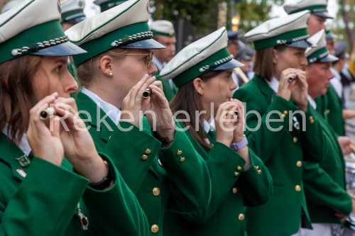 SchF KlR Ehrenmal Zapfenstreich-BLippe-33