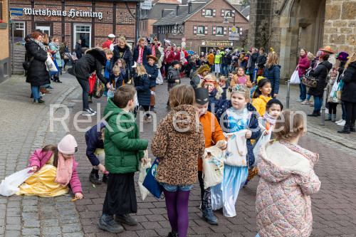 Schulkarneval-AntoniusSch-2023-BLippe-22